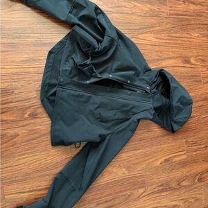 Gymshark Black Hooded crop Jacket